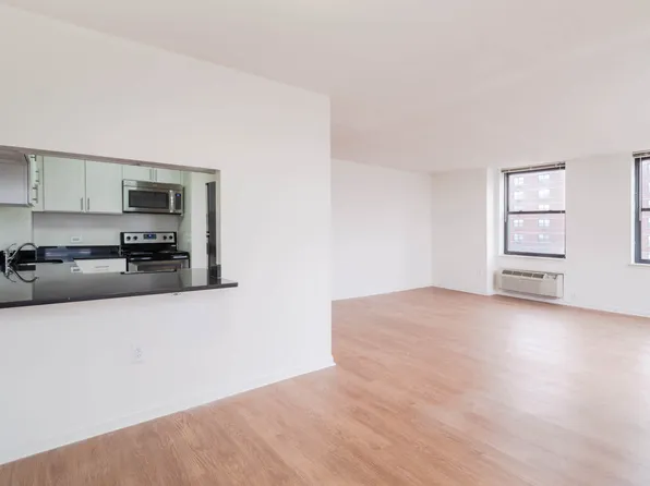 77 Park Avenue image 26 of 55