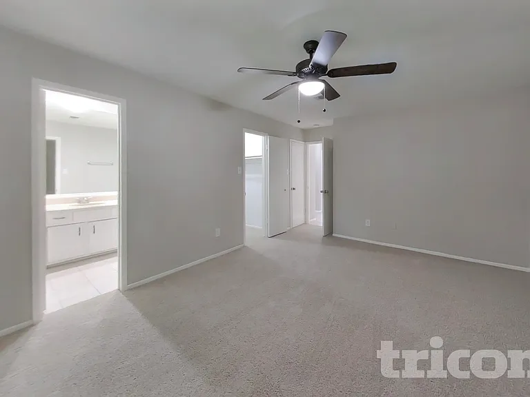 3619 Maple Glen Dr — Photo 6
