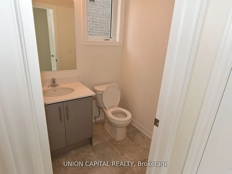 1378 Davis Loop N — Photo 18