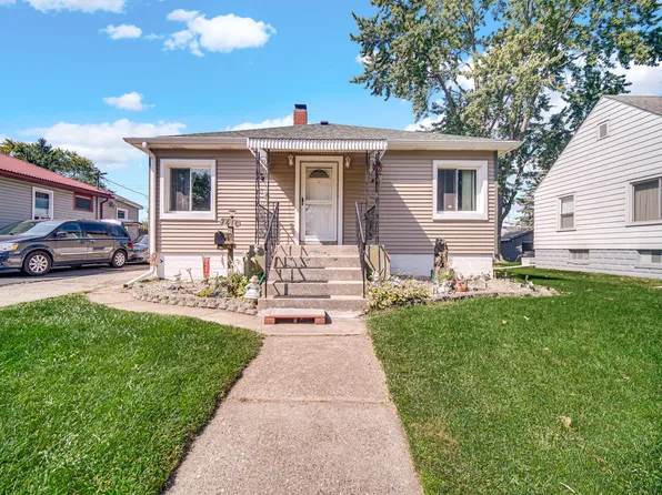 7416 Alexander Ave, Hammond, IN 46323