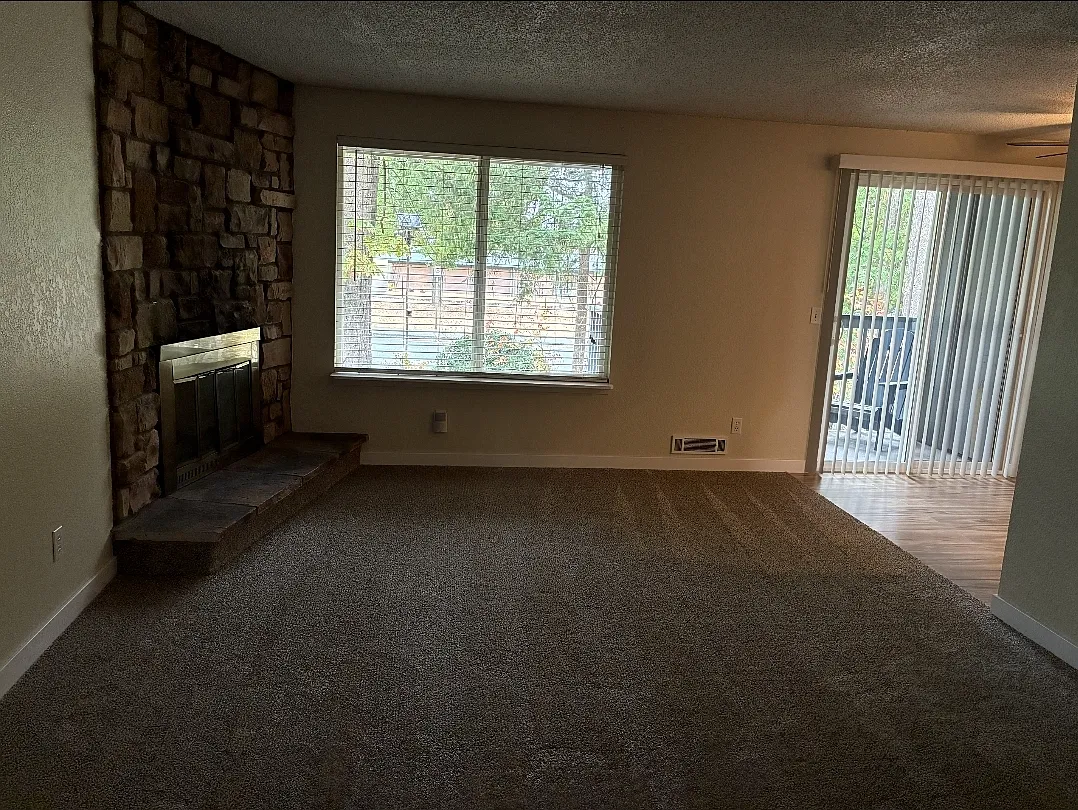 7520 208th St SW — Photo 2