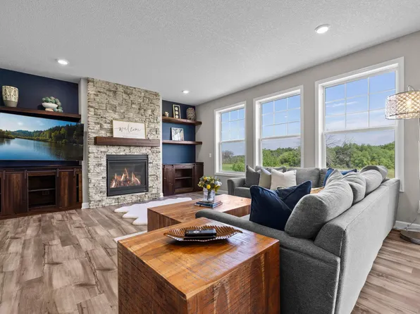 19334 Annabelle Ln, Hamel, MN 55340