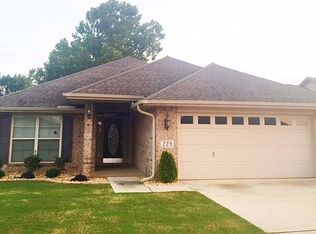 228 Village Springs Dr, Madison, AL 35756