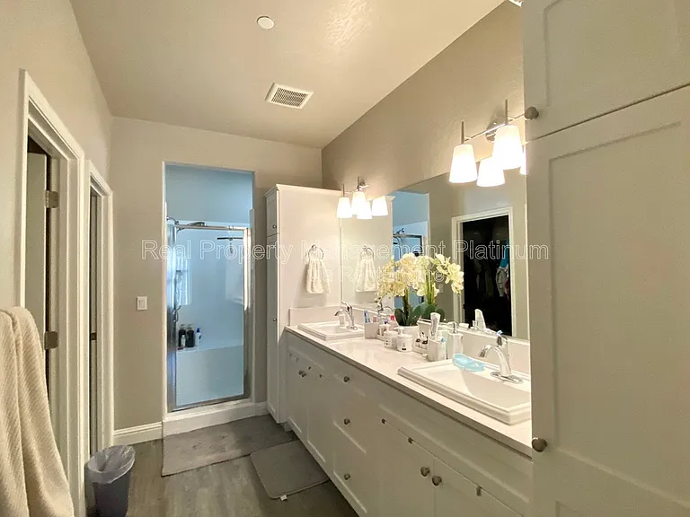 6213 E Garland Ave — Photo 7