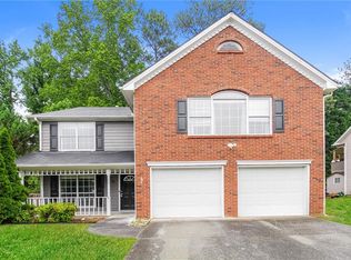 985 Eagle Pointe Dr, Lawrenceville, GA 30044