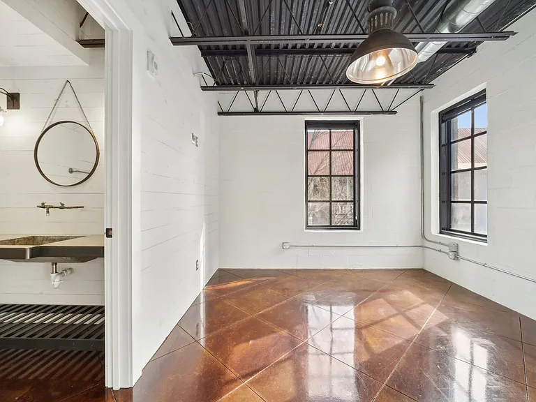 Lofts on 15th — Photo 57
