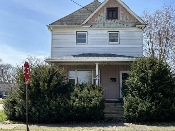 20 Eddy St #4, Warren, PA 16365