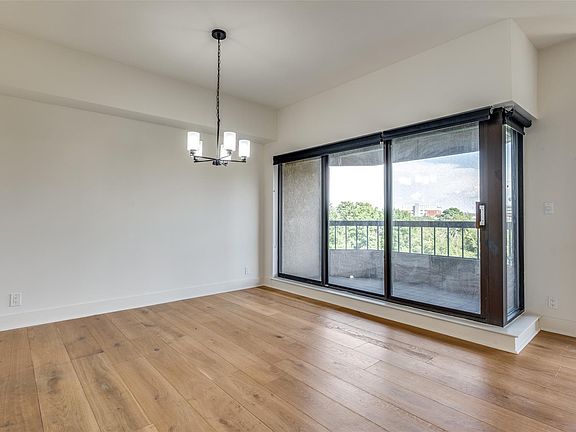 3rd image of 3030 McKinney Ave APT 502