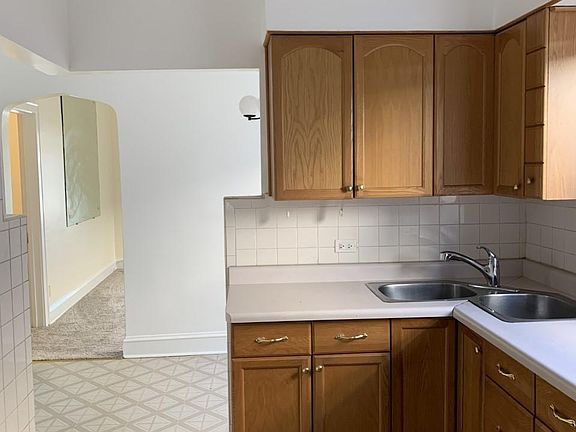 3rd image of 8423 Monticello Ave APT 3