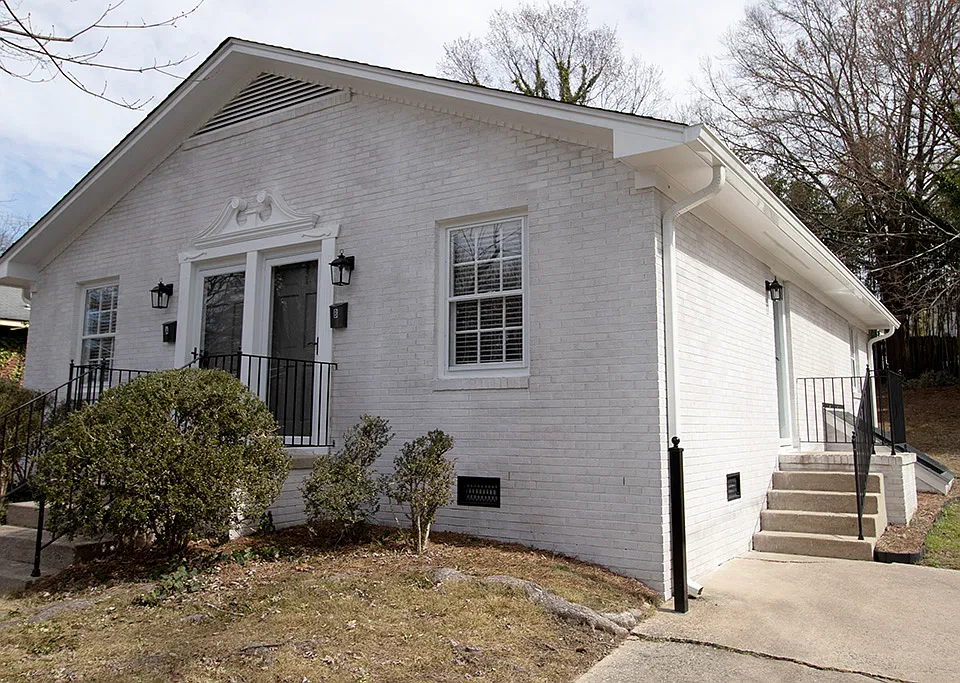 302 N Cedar St #B