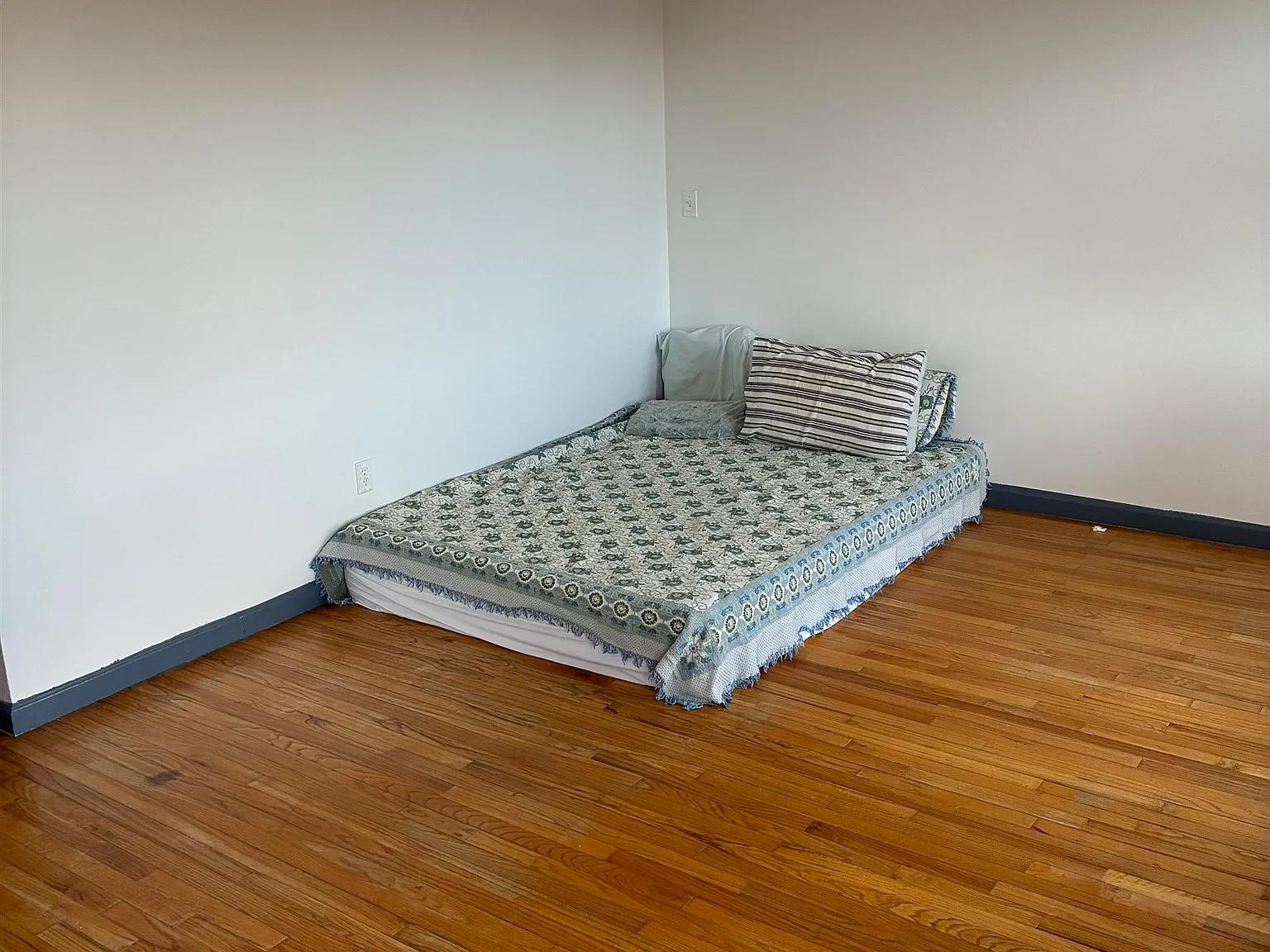 3 bed, 2.0 bath, $2,750 — Photo 1