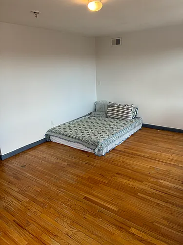 294 Randolph Ave #2 Photo 1