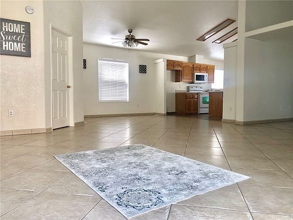 3rd image of 27850 Blue Sky Ln
