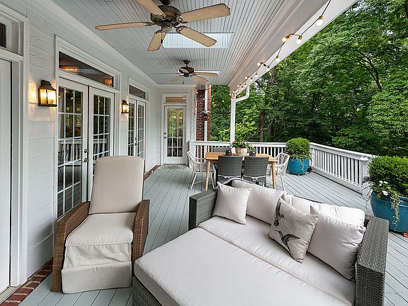 5th image of 6411 SW Orchard Dr