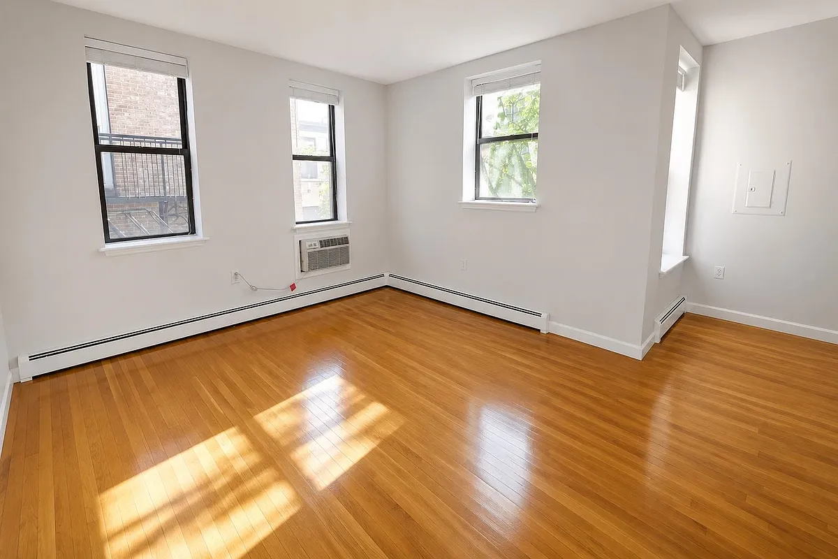 Building Photo - 168 Coles St #3A