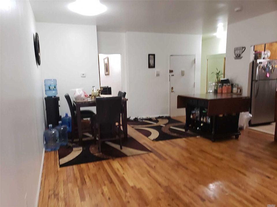 1st image of 130 Saratoga Ave