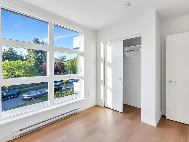 1490 W 32nd Ave — Photo 44