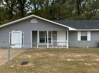 195 Hayes Dr, Jackson, MS 39209