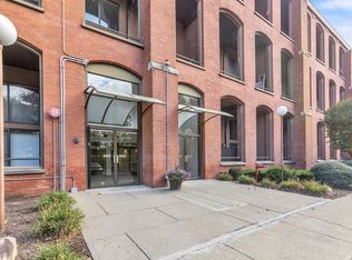 96 Old Colony Ave #105, Taunton, MA 02780