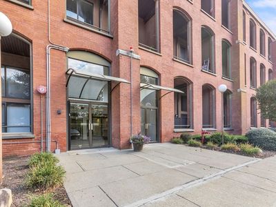96 Old Colony Ave #105, Taunton, MA, 02780