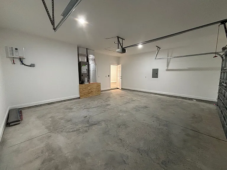 2940 Hall Ave — Photo 20