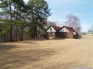 2311 Riverside Dr, Jackson, TN 38301