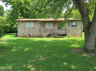 638 Old Cemetery Rd, Madisonville, TN 37354