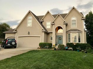 8323 Harbinger St, Lenexa, KS 66219