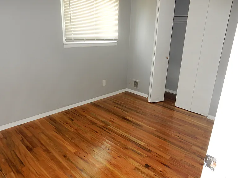 6342 Harold St — Photo 13