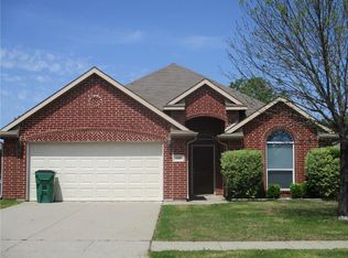 110 Arrowhead Dr, Greenville, TX 75402