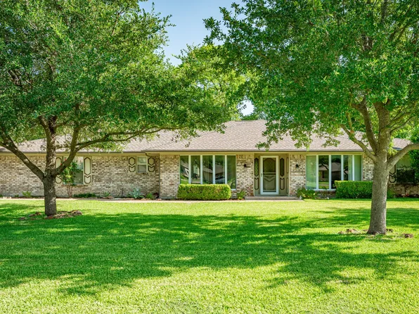 175 Moonlight Dr, Murphy, TX 75094