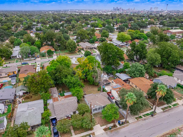 247 HARRIMAN PL, San Antonio, TX 78204
