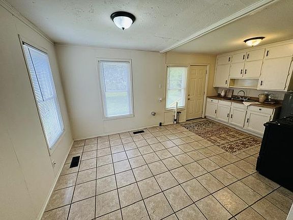 5th image of 29 Springbrook