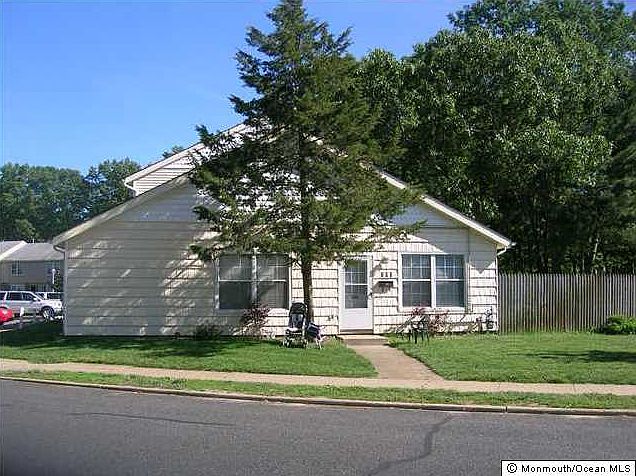 1st image of 100 Colony Cir
