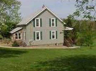 382 Pfeiffer Rd, Harmony, PA 16037