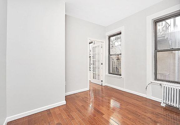 5th image of 127 E 102nd St APT 16