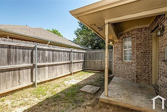 1801 Park Pl — Photo 17
