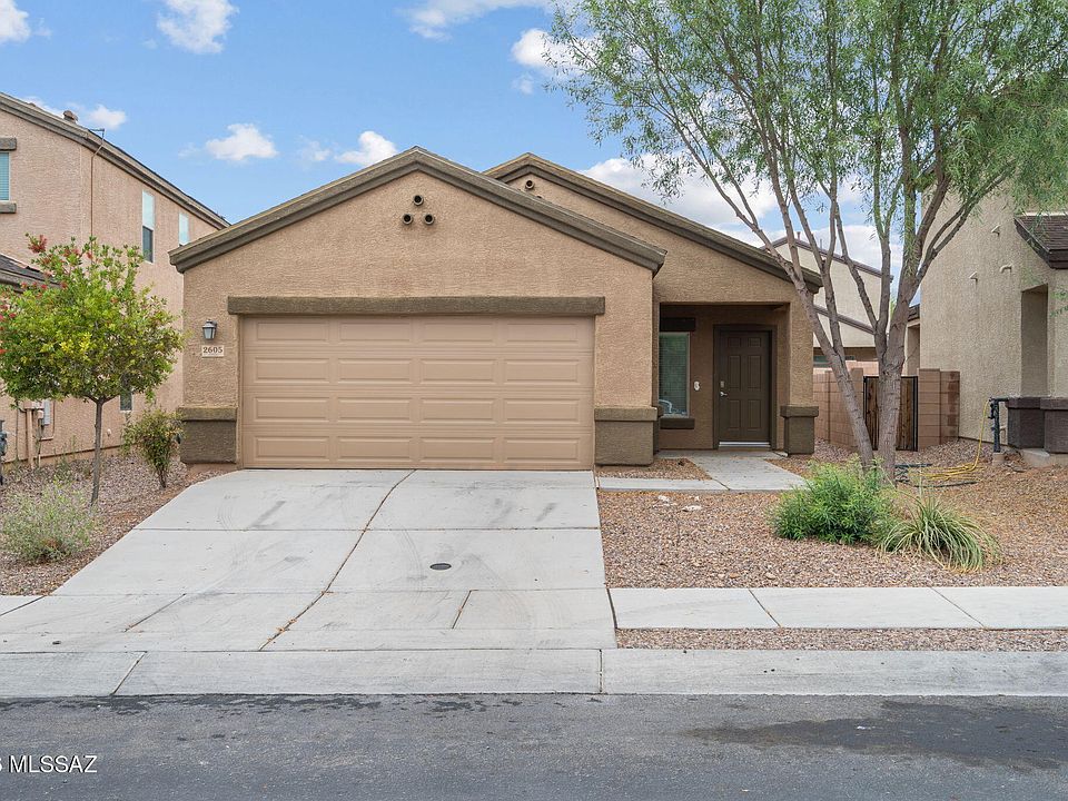 1st image of 2605 E Calle Tobo