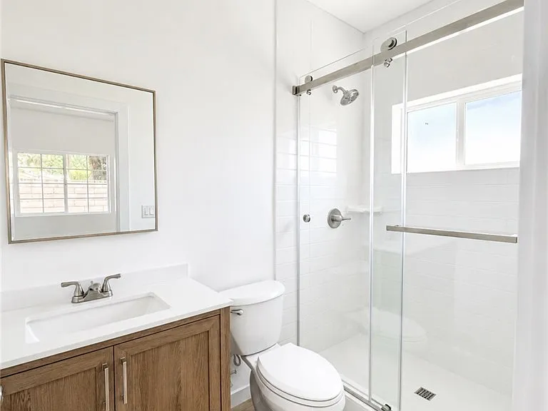 14625 Cullen — Photo 4