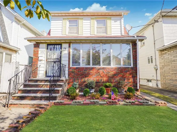 1659 Madison Pl, Brooklyn, NY 11229