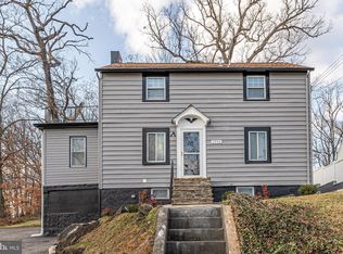 1906 Park Pl, Woodlawn, MD 21207