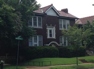 4802 Arsenal St APT 2W, Saint Louis, MO