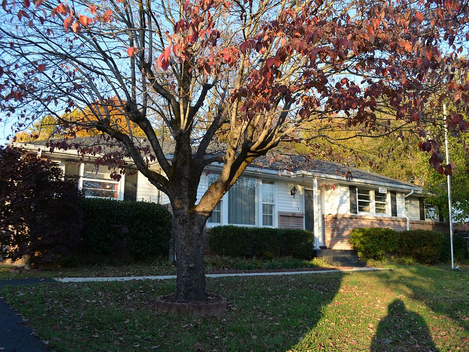 1st image of 1202 W Northfield Blvd