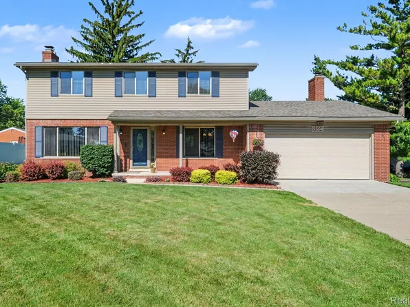 5504 Antoinette Dr, Grand Blanc, MI 48439