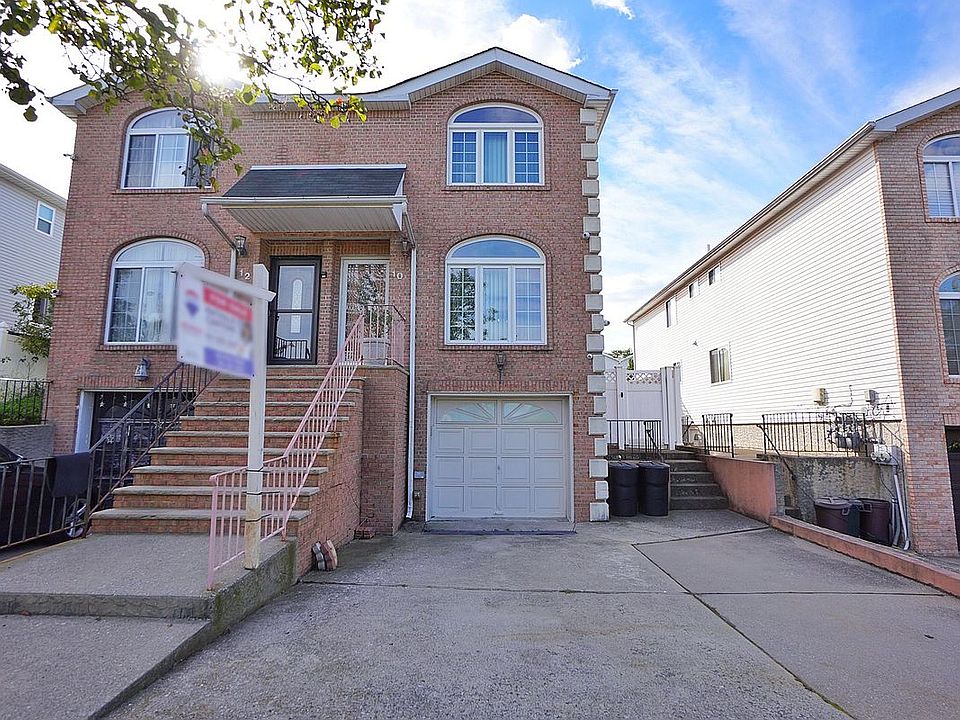 1st image of 10 Crossfield Ave