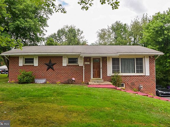 2nd image of 16307 Rawlings Heights Dr