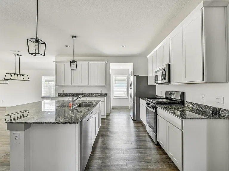 1004 Great Barracuda Ln — Photo 9