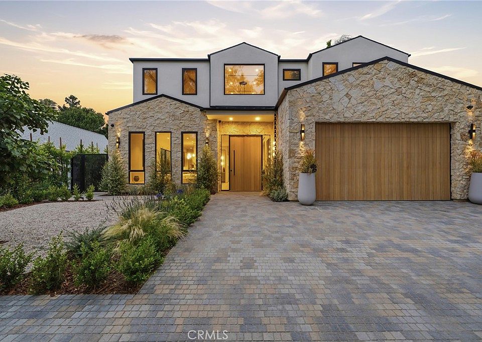1st image of 4447 Matilija Ave