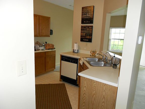 2nd image of 1225 Mill Pond Ct