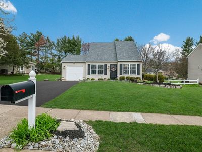 99 Jasen Dr, Chalfont, PA, 18914